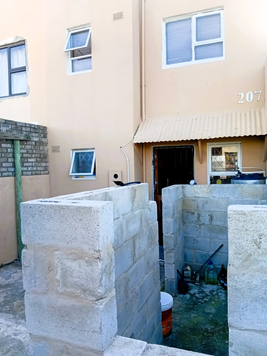 2 Bedroom Property for Sale in Algoa Park Eastern Cape